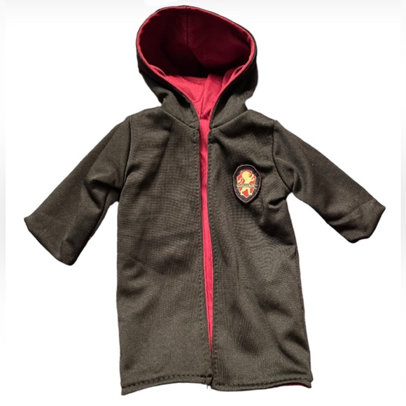 “Hermoine” Doll Cloak - Picture 2 of 3